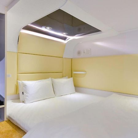 Hotel J-Espace 1 ホーチミン市 エクステリア 写真